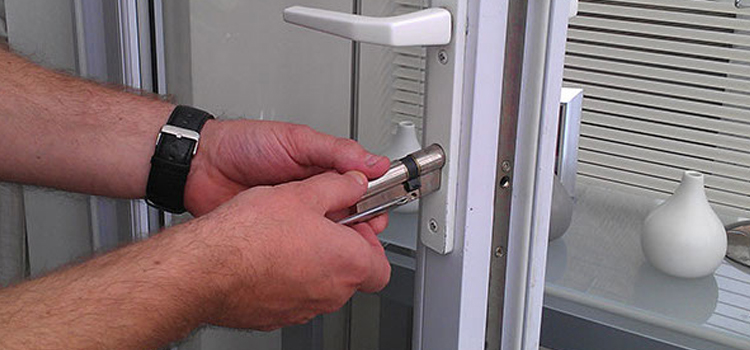 Commercial Door Lock Repair in Isla Vista